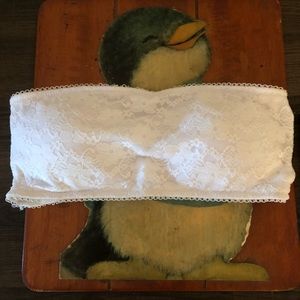 Bandeau bra - white lace